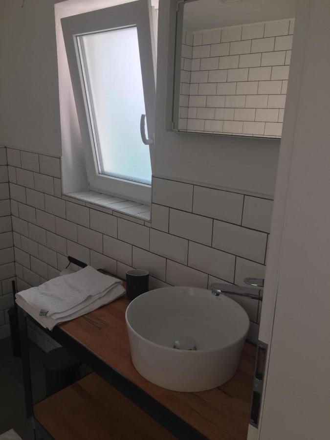 Apartmaji Sara, Izola - Isola Экстерьер фото