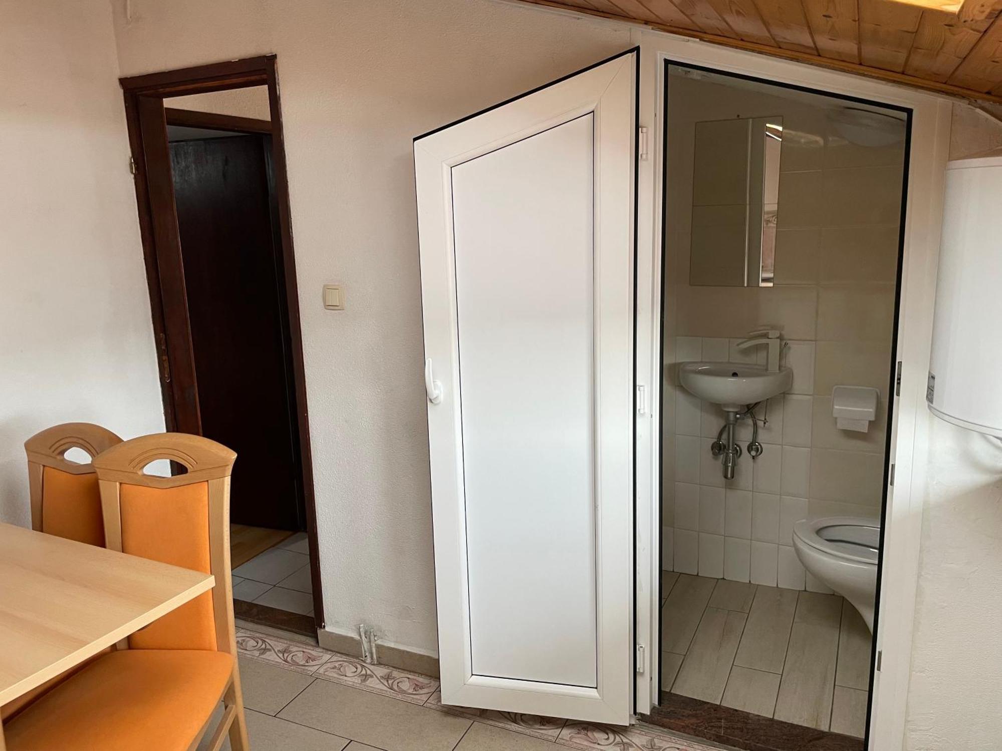 Apartmaji Sara, Izola - Isola Экстерьер фото