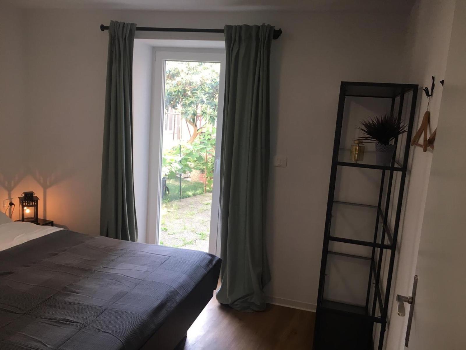 Apartmaji Sara, Izola - Isola Экстерьер фото